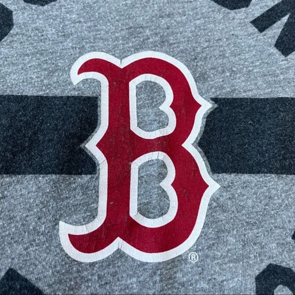 💕LAST CHANCE💕 Women's '47 Brand Boston Red Sox Graphic Tee size Small Petite - Picture 6 of 7